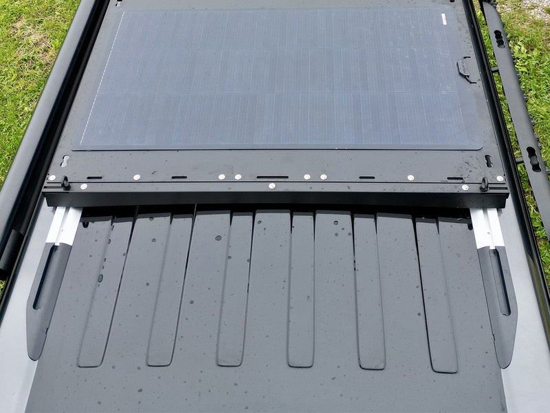 Laden Sie das Bild in Galerie -Viewer, Rolling Space Windabweiser VW T5 T6 T6.1