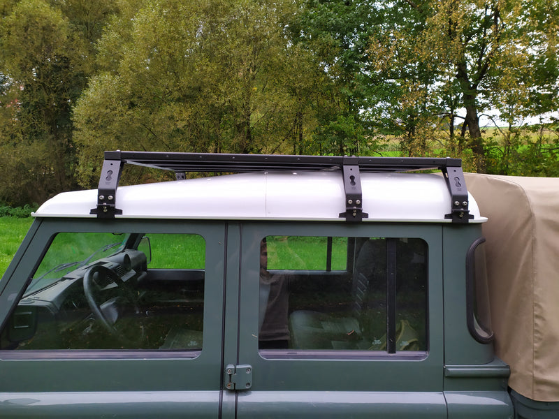 Laden Sie das Bild in Galerie -Viewer, Rolling Space Dachträgersystem SpaceRack | Defender Crew Cab