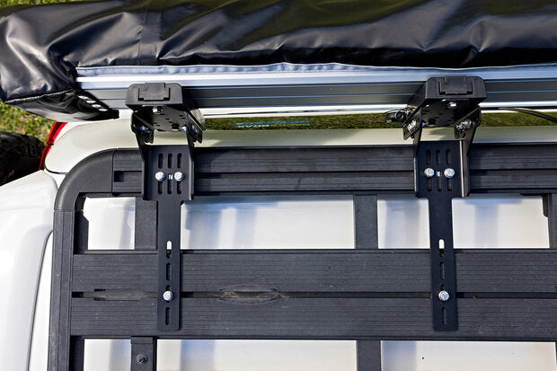 Laden Sie das Bild in Galerie -Viewer, RACKSBRAX 9000 XD abschließbares Markisen-Schnellmontageset 100 - 120 mm. (2 Stück-doppelt)