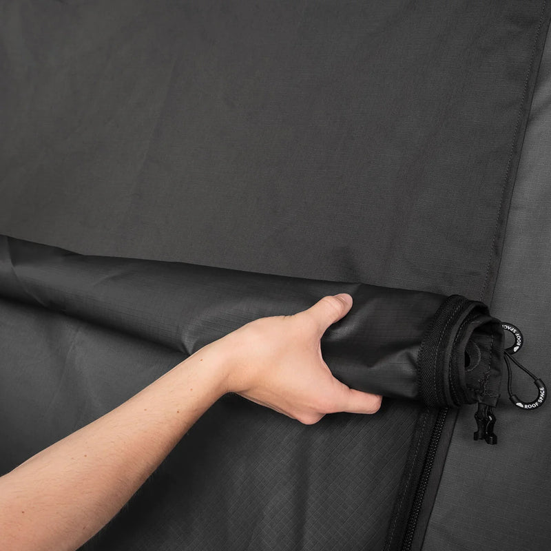 Laden Sie das Bild in Galerie -Viewer, ROOF SPACE 2 - Dachzelt