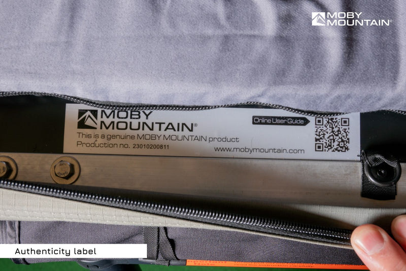 Laden Sie das Bild in Galerie -Viewer, MOBY MOUNTAIN Peak XL 3-Personen Hybrid-Dachzelt