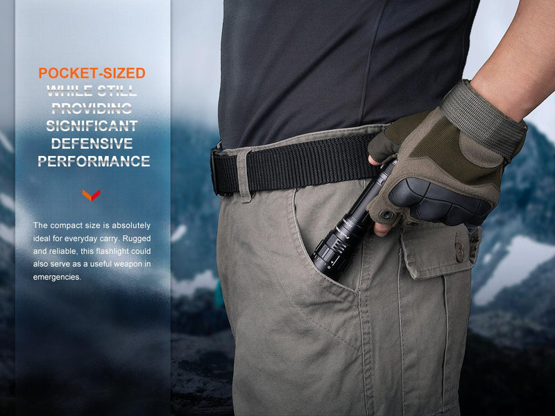 Laden Sie das Bild in Galerie -Viewer, Fenix PD40R V3.0 Superhelle Taschenlampe mit mechanischem Drehschalter, 3000 Lumen