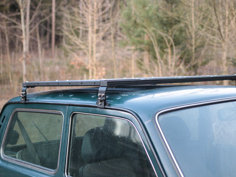 Laden Sie das Bild in Galerie -Viewer, Rolling Space Dachträgersystem SpaceRack | Lada Niva Taiga 4x4