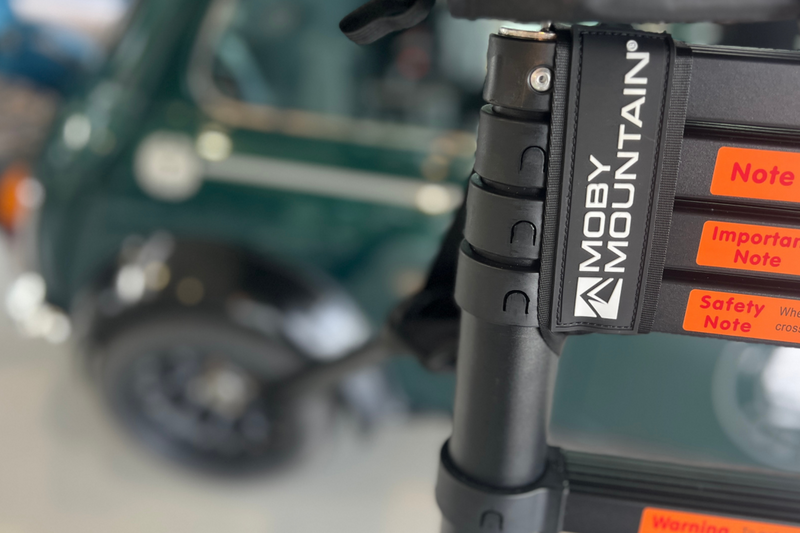 Laden Sie das Bild in Galerie -Viewer, MOBY MOUNTAIN Tent tie down