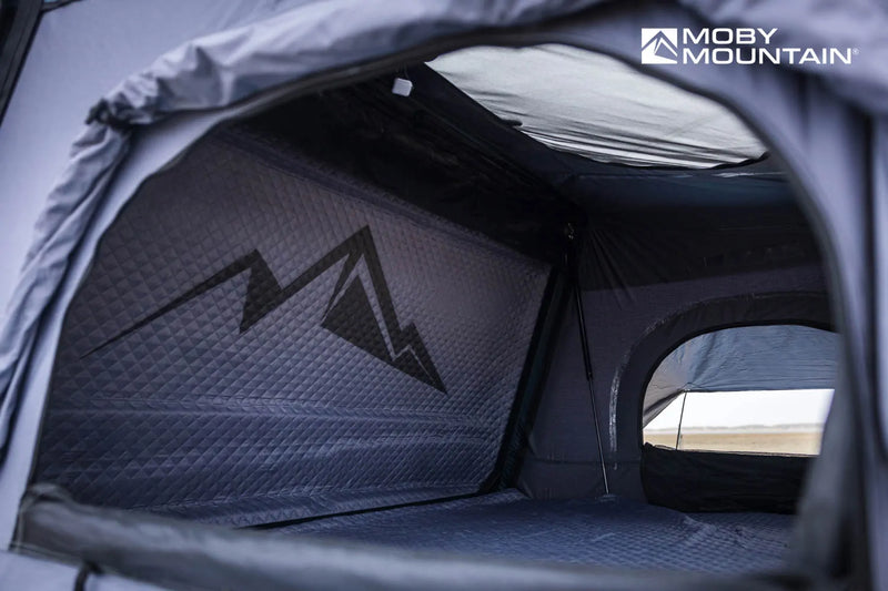 Laden Sie das Bild in Galerie -Viewer, MOBY MOUNTAIN Peak XXL 4 Personen Hybrid-Dachzelt