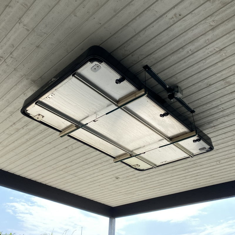 Laden Sie das Bild in Galerie -Viewer, Zeltlift