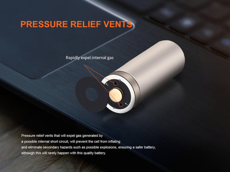 Laden Sie das Bild in Galerie -Viewer, Fenix ARB-L18-1100 - Wiederaufladbarer 18350 Li-Ion-Akku (1100 mAh)
