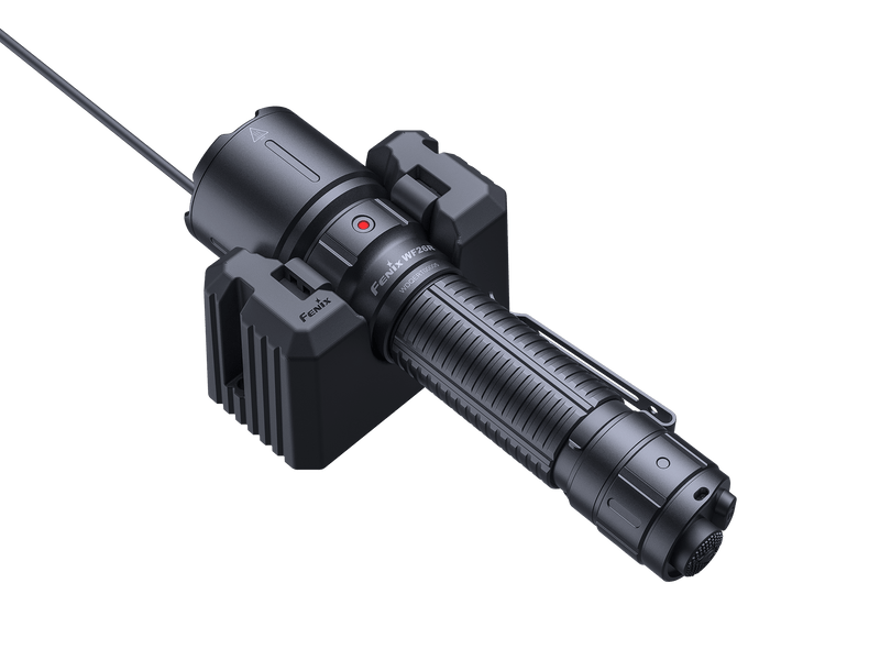 Laden Sie das Bild in Galerie -Viewer, Fenix WF26R High-Performance Taschenlampe mit Ladehalterung, 3000 Lumen

