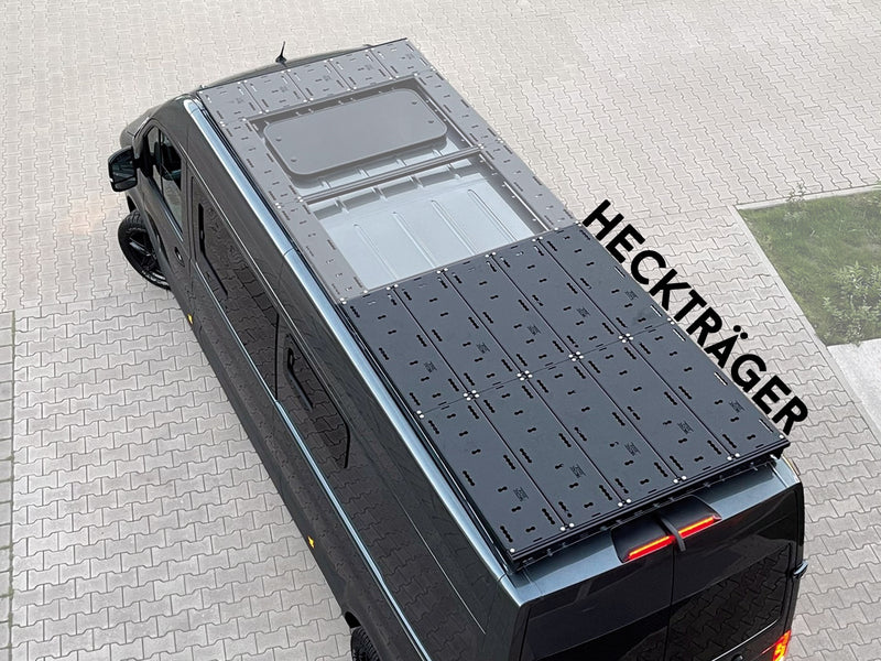 Laden Sie das Bild in Galerie -Viewer, Rolling Space Dachträgersystem MAN TGE / VW Crafter ab 2017 | SpaceRack L4 Heckträger
