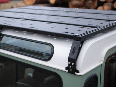 Laden Sie das Bild in Galerie -Viewer, Rolling Space Dachträgersystem Defender 90 110 | SpaceRack
