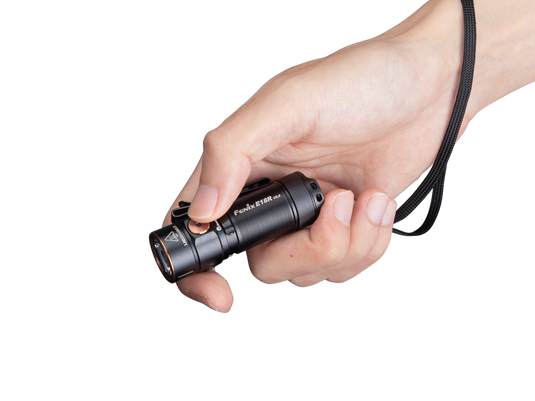 Fenix E18R V2.0 Ultrakompakte Hochleistungstaschenlampe, 1200 Lumen