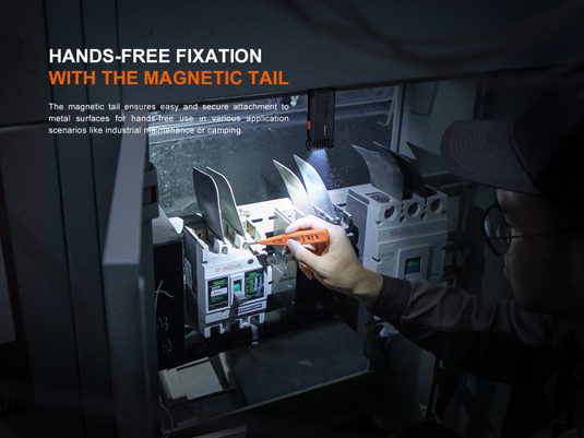 Fenix SW05R-RED kompakte Taschenlampe mit weißem und rotem Licht, 150 Lumen (Weißlicht)