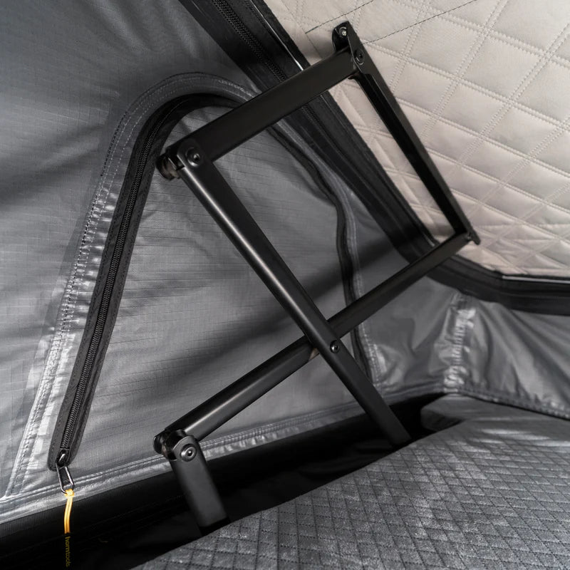 Laden Sie das Bild in Galerie -Viewer, HORNTOOLS Triangle Dachzelt Cloud
